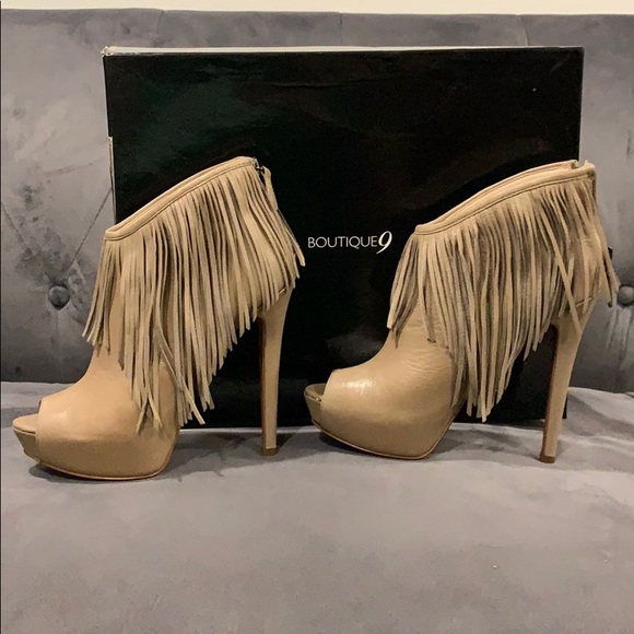 Boutique 9 fringe heels - Picture 1 of 5